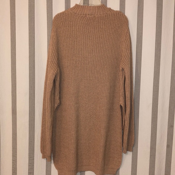 Plunge Collard Neck Sweater Top - Picture 7 of 7